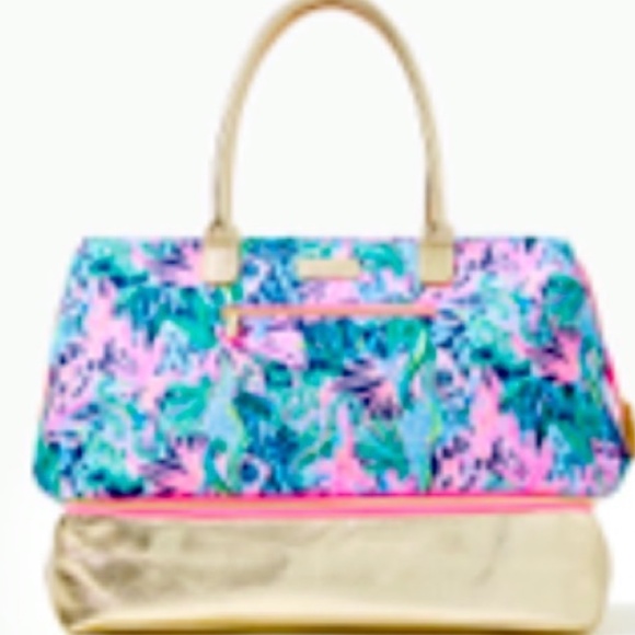 NWT Lilly Pulitzer Weekender Bag High Tide Bringing Mermaid Back - Picture 3 of 3